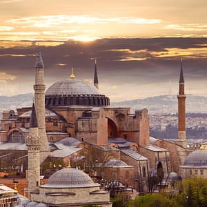 Hagia Sophia, Blue Mosque, Basilica Cistern, Hippodrome Guided Tour with Entry Tickets – Top-Rated Attractions Top-Rated Attractions Shop Online at Dubai Trades
