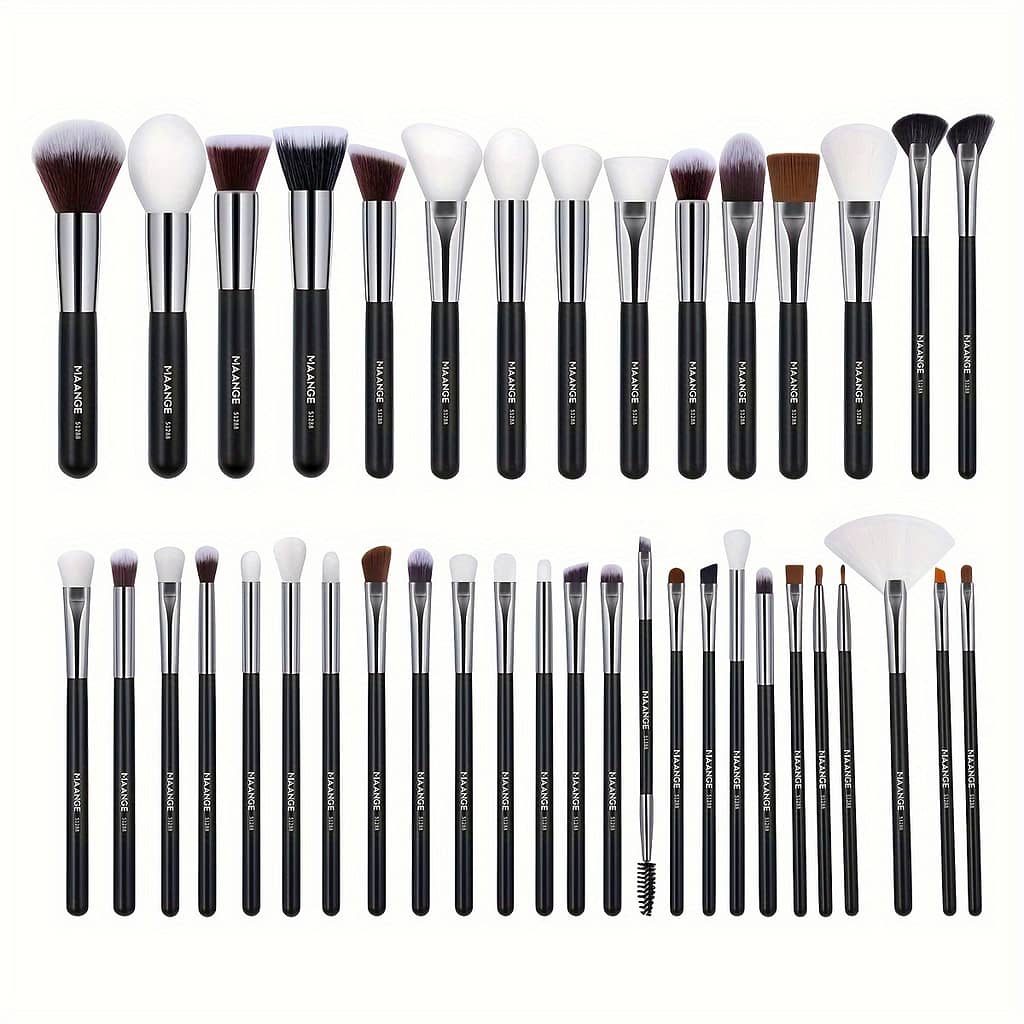 Maange 40pcs Premium Makeup Brush Set – Includes Foundation, Powder, Contour & Eyeshadow Brushes With Nylon Bristles And Wooden Handles For Beginners To Pros Beauty & Personal Care Shop Online at Dubai Trades 2