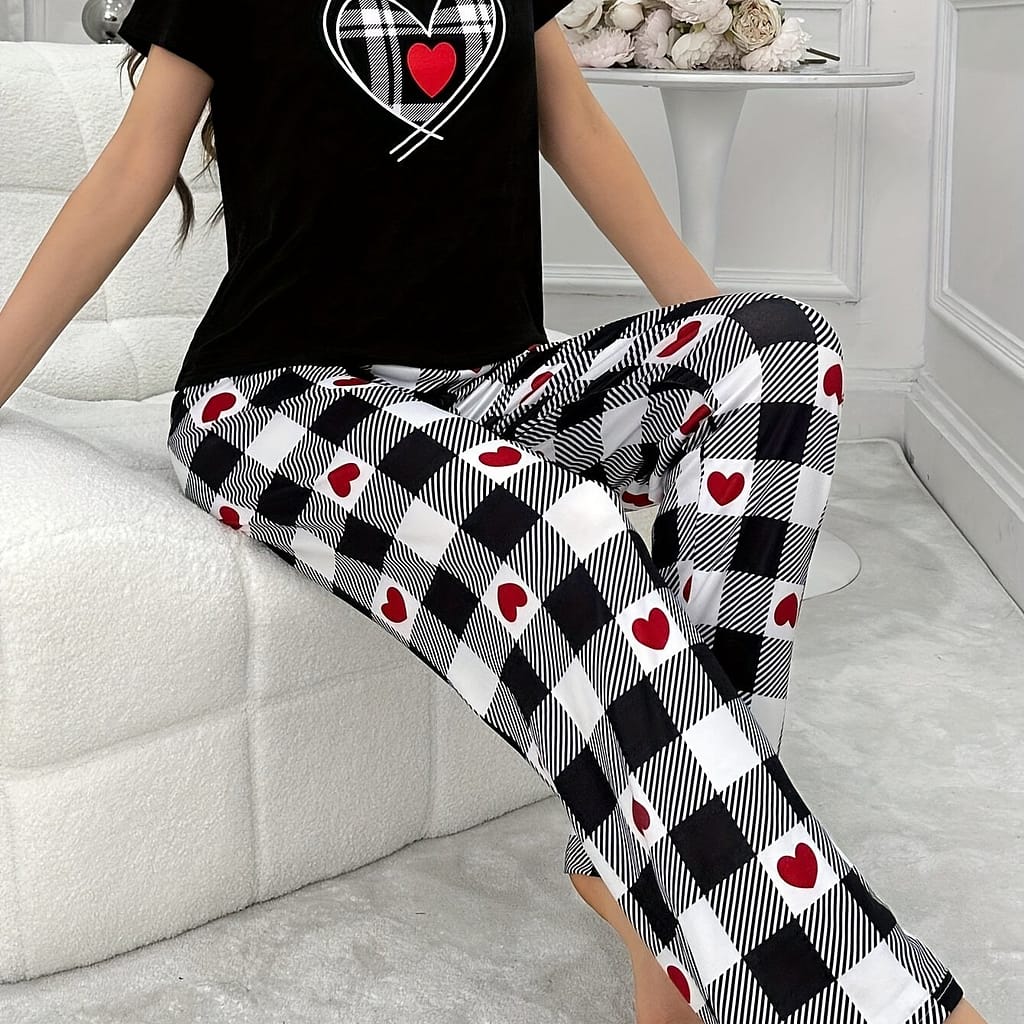 Plaid Pajama Set, Short Sleeve Round Neck Top & Pants, Comfortable Relaxed Fit Clothing Shop Online at Dubai Trades 2