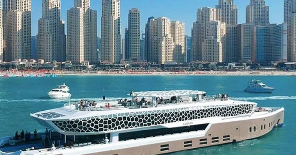 3-Hour Megayacht 5* Dinner + Drinks: Child (Aed 199), Adult (Aed 249) Dubai restaurants Shop Online at Dubai Trades 5