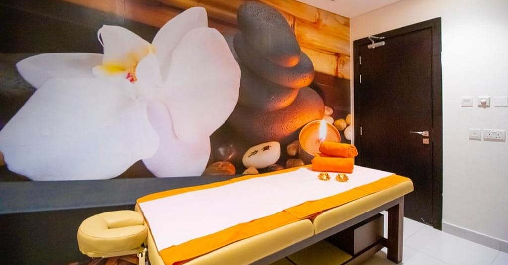 30-Minute Reflexology Dubai other Shop Online at Dubai Trades 2