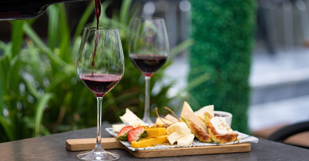 4* Premium Dinner Buffet With Marina Views (Child Aed45, Adult Aed89) Dubai restaurants Shop Online at Dubai Trades 7
