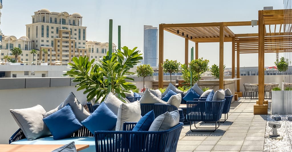 4* Premium Dinner Buffet With Tea/Coffee And Optional House Beverages Dubai restaurants Shop Online at Dubai Trades 12
