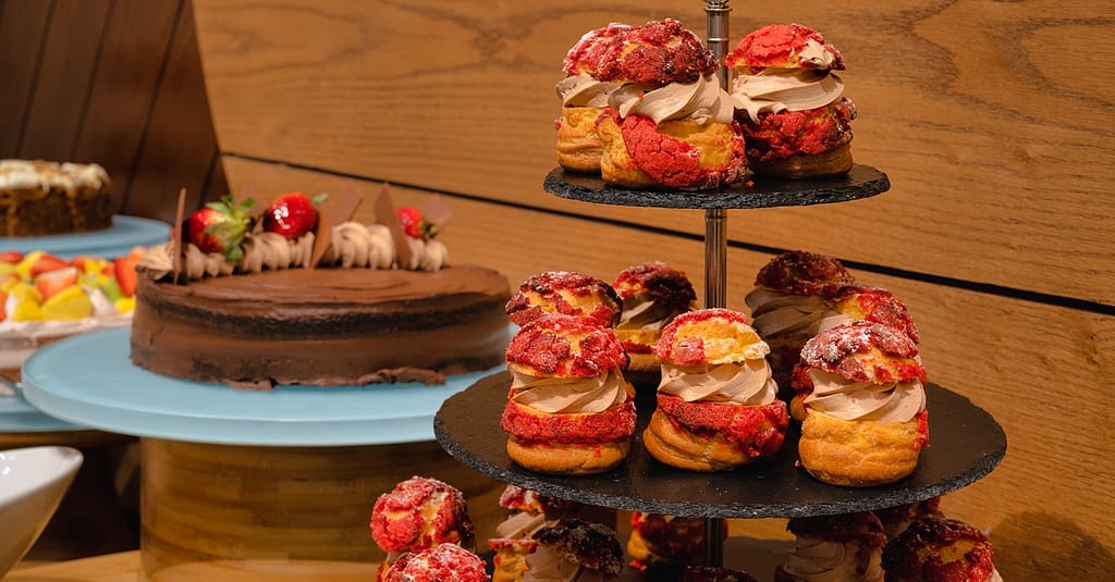 4* Premium Dinner Buffet With Tea/Coffee And Optional House Beverages Dubai restaurants Shop Online at Dubai Trades 9