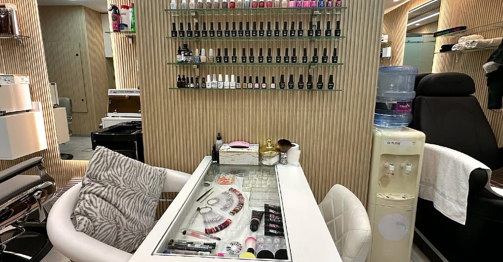 Get Classic Or Gelish Manicure, Pedicure Or Acrylic Nail Extensions! Dubai other Shop Online at Dubai Trades 3