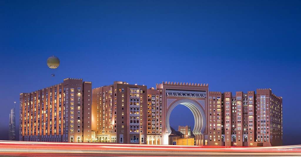 5* Breakfast Buffet Dubai restaurants Shop Online at Dubai Trades 9