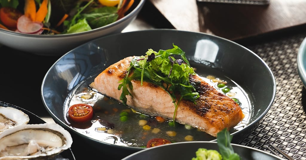 5* Daily Lunch Buffet With Beverages: Child (Aed 39), Adult (Aed 69) Dubai restaurants Shop Online at Dubai Trades 4