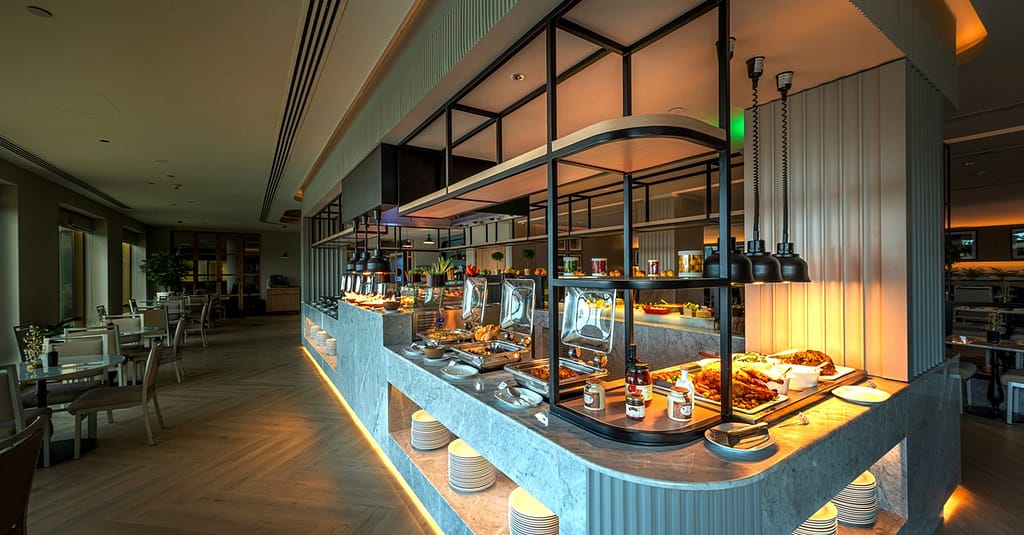 5* Premium Theme Night Dinner With Choice Of Soft Or House Beverages Abu Dhabi restaurants Shop Online at Dubai Trades 8