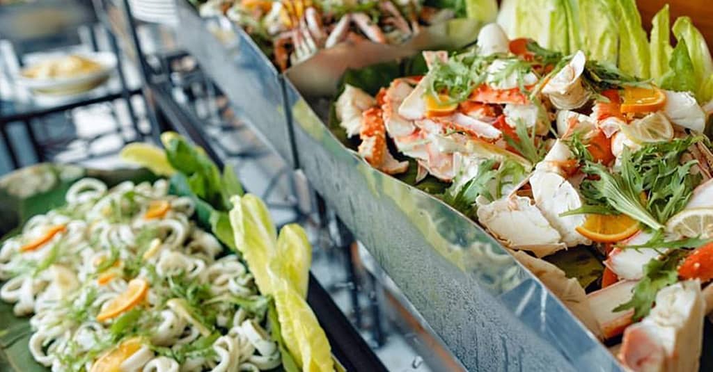 5* Saturday Brunch And: Child (Aed 137) Or Adult (Aed 274) Abu Dhabi restaurants Shop Online at Dubai Trades 17