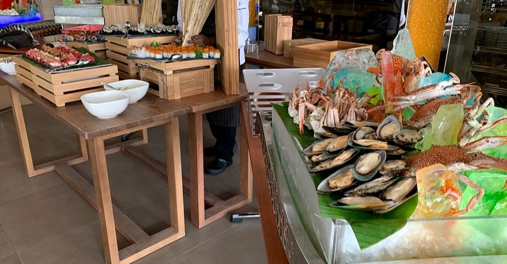 5* Saturday Brunch W/Optional Pool Access: Child Aed 75, Adult Aed 149 Abu Dhabi restaurants Shop Online at Dubai Trades 15