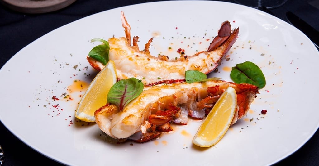 5* Seafood Theme Night Buffet W/Beverage For A Child Or Up To 4 Adults Abu Dhabi restaurants Shop Online at Dubai Trades 7