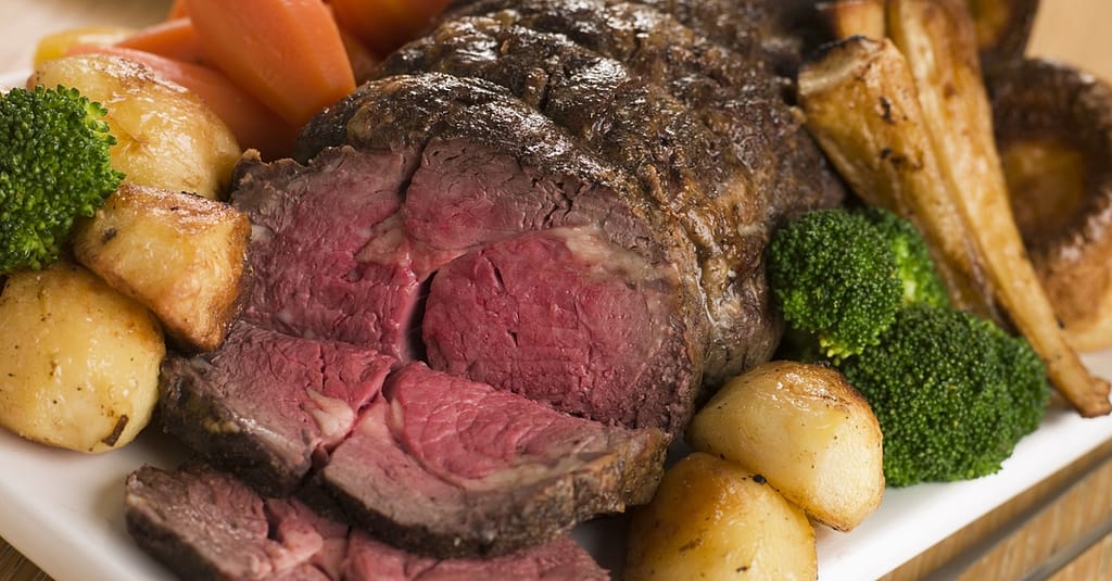 5* Theme Nights Dinner For One Child (Aed50), One, Two, Or Four Adults Dubai restaurants Shop Online at Dubai Trades 7