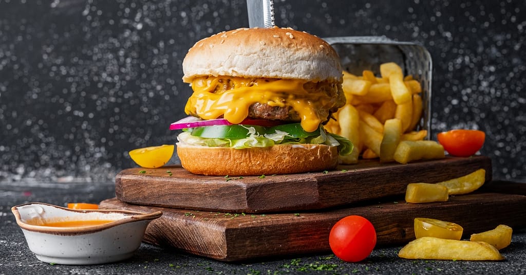 50 Or 100 Aed Food Vouchers On The Menu At Yalla Stackz, Wahda Mall Abu Dhabi restaurants Shop Online at Dubai Trades 4