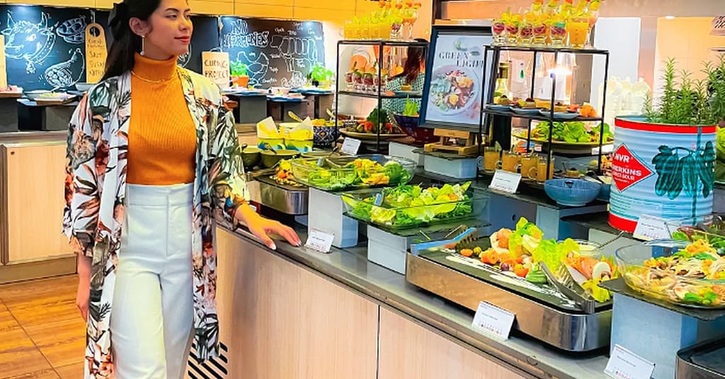 5*Night Buffet W/ Soft Beverage For Child Or House Beverage For Adults Dubai restaurants Shop Online at Dubai Trades 3