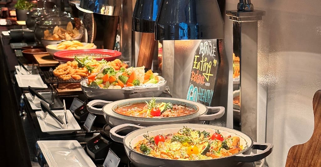 5*Night Buffet W/ Soft Beverage For Child Or House Beverage For Adults Dubai restaurants Shop Online at Dubai Trades 6