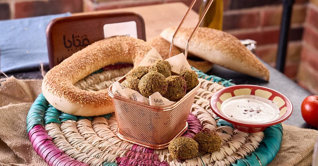 60, 120 Or 240 Aed Towards F&D Excl:1/2,1 Kg, Daily Dishes Abu Dhabi restaurants Shop Online at Dubai Trades 8