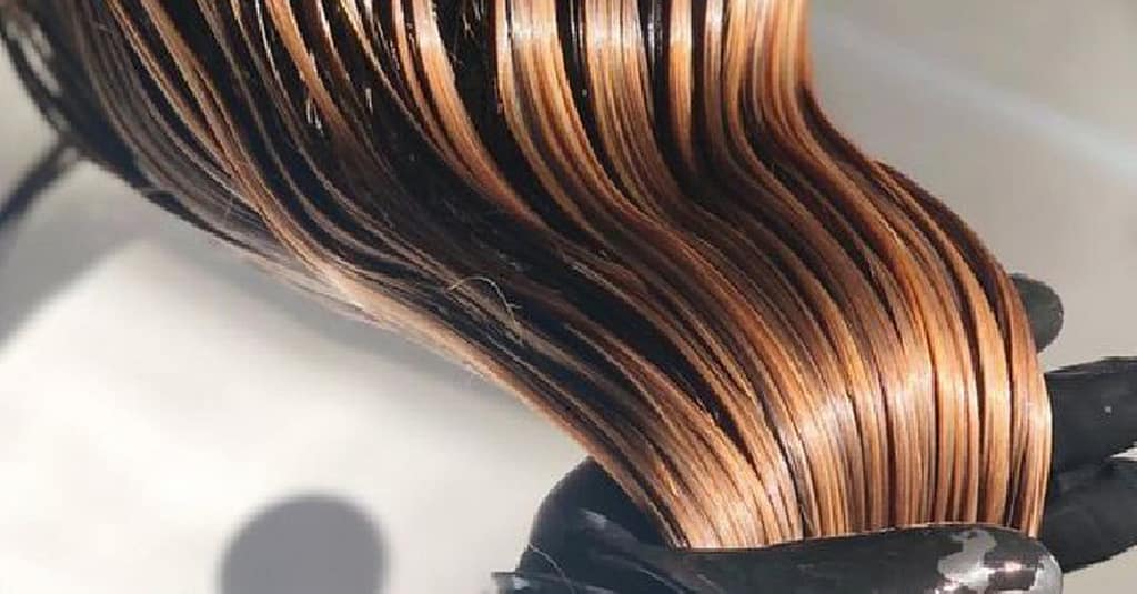A Hair Wash, Blowdry, Haircuts, Hot Oil Treatment, Hairmask & More Dubai other Shop Online at Dubai Trades 5