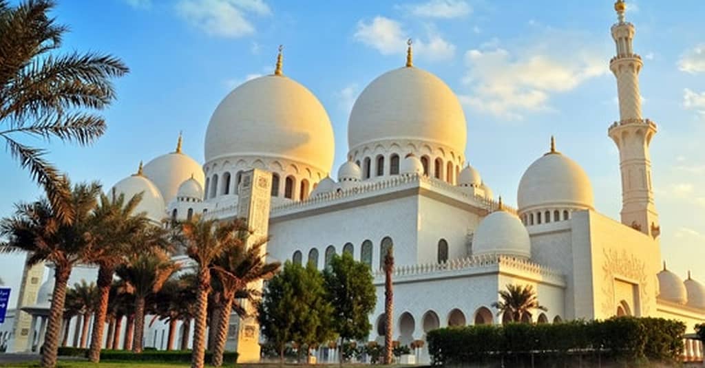 Abu Dhabi City Tour Dubai package Shop Online at Dubai Trades 2