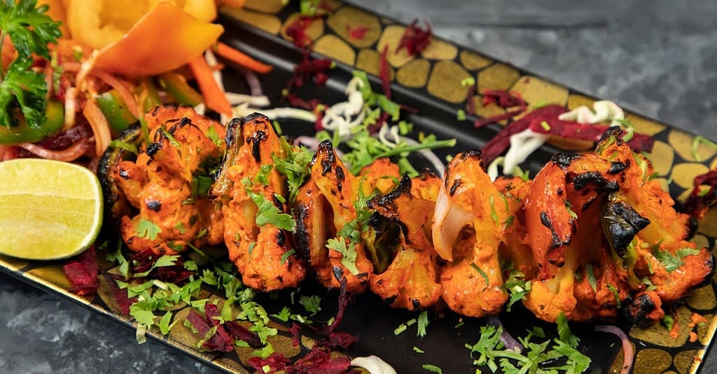 Aed 50, 100 Or 200 For Aed 100, 200 Or 400 To Spend On Anything -Menu Dubai restaurants Shop Online at Dubai Trades 6