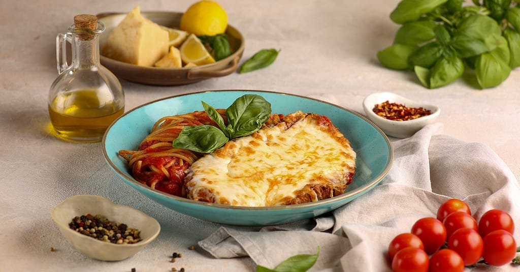 Aed 50, Aed100, Or Aed 200 Spend Toward Food And Soft Drinks & Water Abu Dhabi restaurants Shop Online at Dubai Trades 10