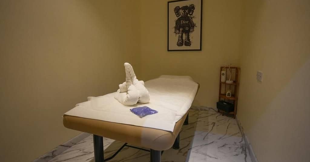 Beauty Services For Men At Sea Salt Spa And Body Dubai other Shop Online at Dubai Trades 3