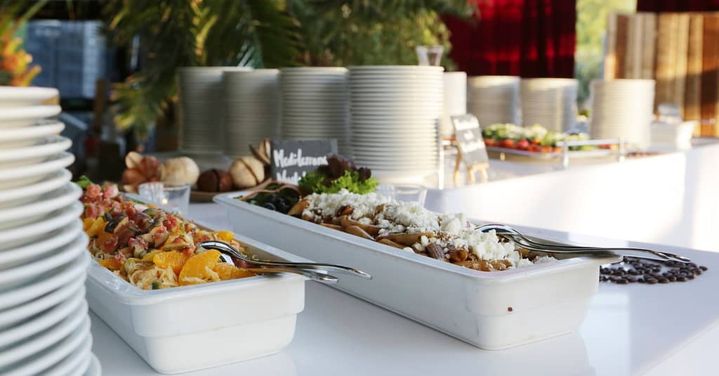 Breakfast Buffet W/ Drinks Dubai restaurants Shop Online at Dubai Trades 2