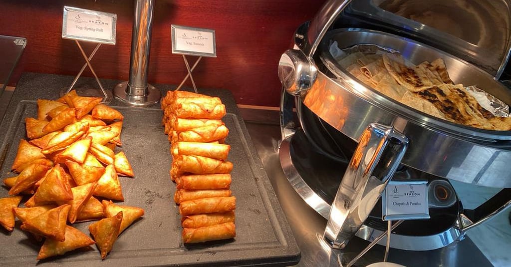Breakfast Buffet With Refreshment And Pool Access Dubai restaurants Shop Online at Dubai Trades 4
