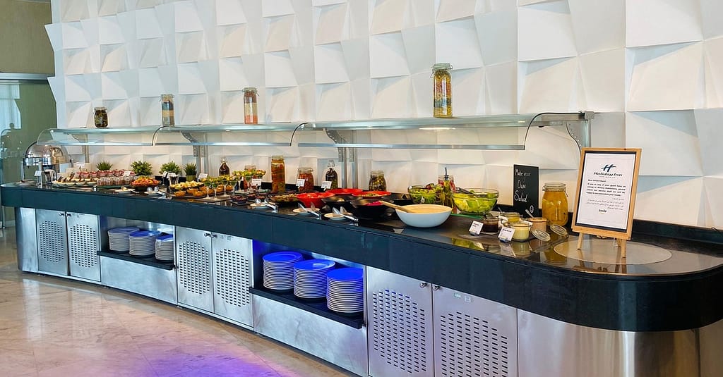 Buffet Breakfast & Juices For Child/Adult Or Lunch / Dinner For Adults Abu Dhabi restaurants Shop Online at Dubai Trades 5