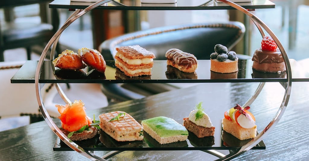 Cake Of Choice At Al Finjan At 5* Le Meridien Abu Dhabi Abu Dhabi restaurants Shop Online at Dubai Trades 5