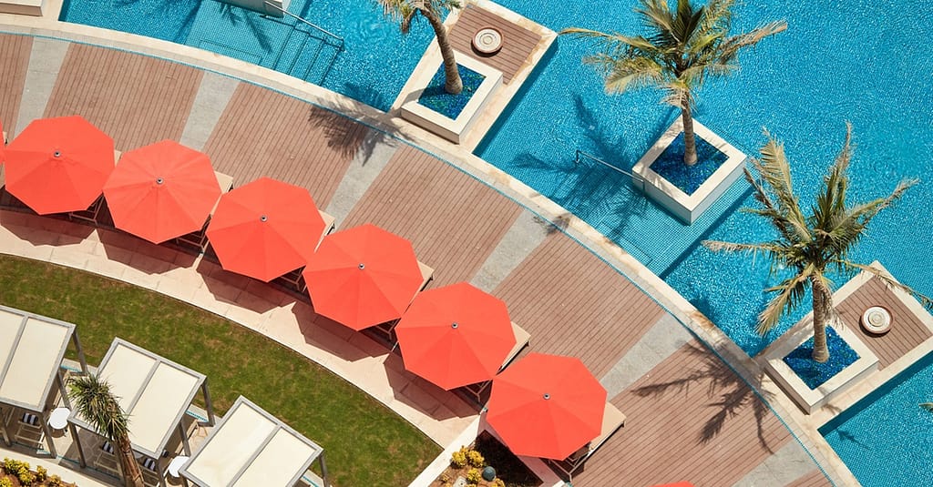 Choice Of 60 Or 90 Minute Spa Treatment With Pool & Beach Access! Abu Dhabi other Shop Online at Dubai Trades 7