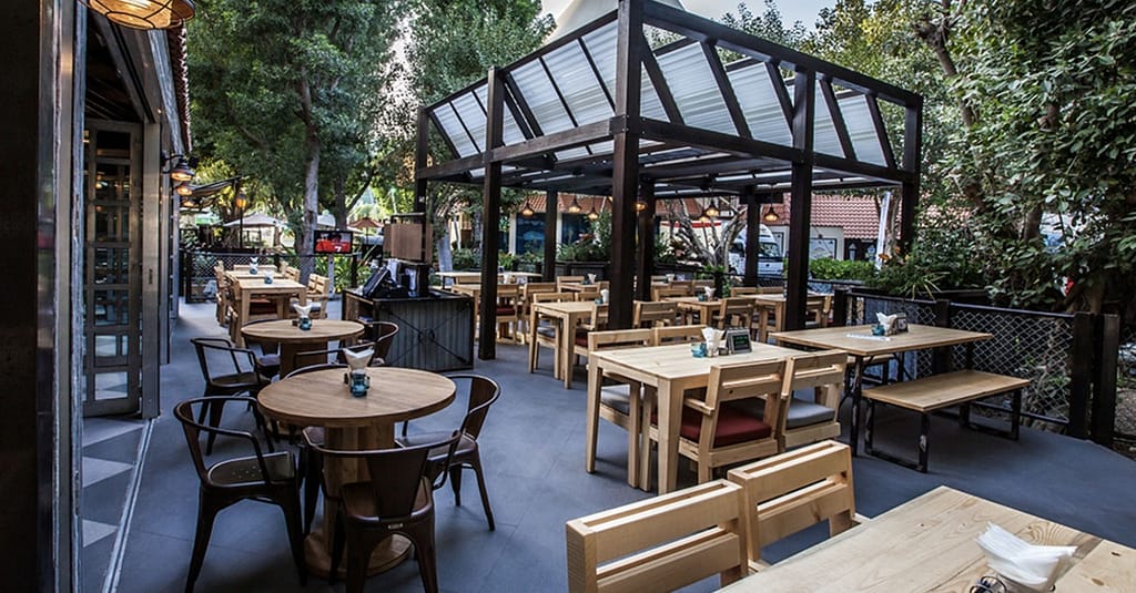 Upto Aed 300 Towards Anything Off The Menu At Award-Winning Restaurant Dubai restaurants Shop Online at Dubai Trades 7