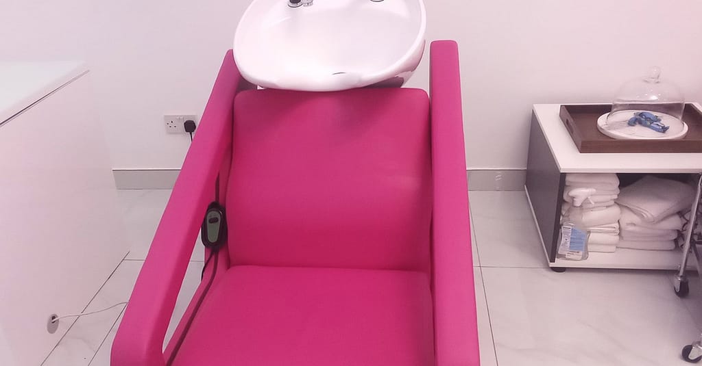 Choice Of Deep Cleansing, Brightening, Dr. Renaud, Or Casmara Facial Dubai other Shop Online at Dubai Trades 8