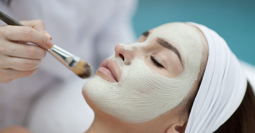 Choice Of Deep Cleansing, Brightening, Dr. Renaud, Or Casmara Facial Dubai other Shop Online at Dubai Trades 2