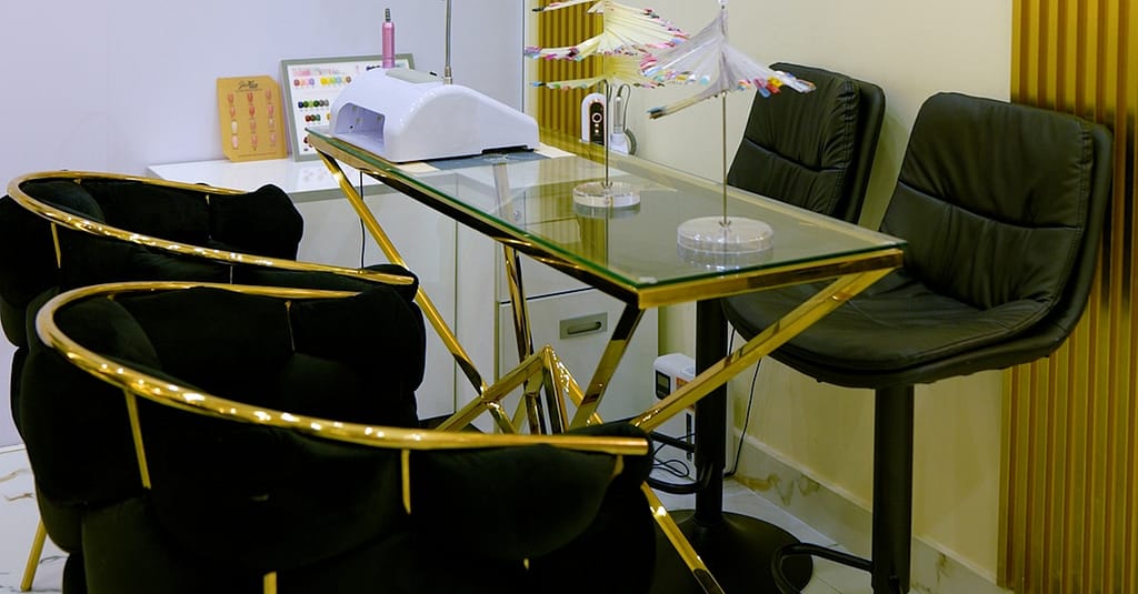 Choose Salon Services Up To 1000 Aed! Dubai other Shop Online at Dubai Trades 7
