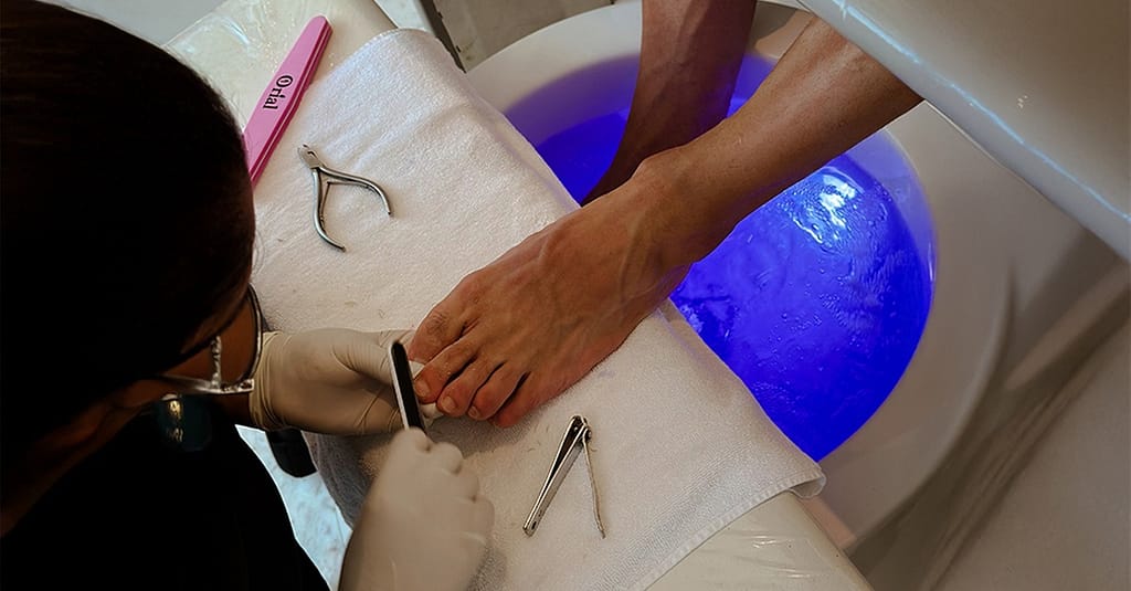 Classic, Gelish Mani-Pedi Or Regular Polish At Spaces Salon & Spa National Deal other Shop Online at Dubai Trades 4
