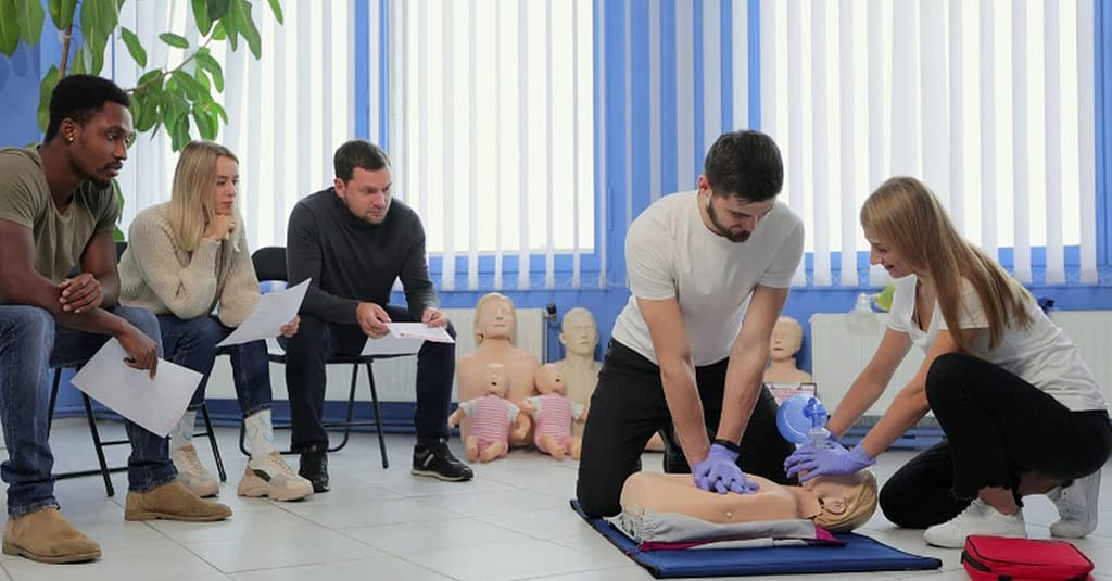 Comprehensive Cpr & First Aid Course Online National Deal other Shop Online at Dubai Trades 2
