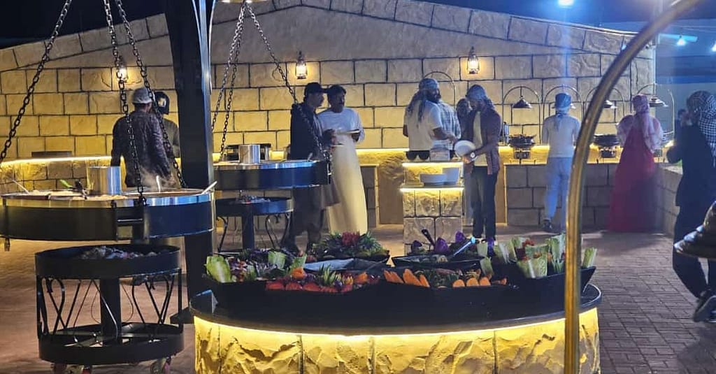 Creek Cruise Buffet Dinner Cruise For 1 Child Or 1, 2 Or 4 Adults Dubai restaurants Shop Online at Dubai Trades 10
