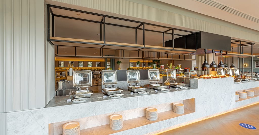 Delicious And Refreshing Lunch Or Dinner Buffet With Beverages Abu Dhabi restaurants Shop Online at Dubai Trades 7