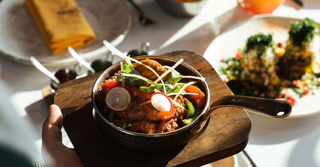 Delight With 100, 200 Or 300 To Spend Towards The Menu Abu Dhabi restaurants Shop Online at Dubai Trades 6