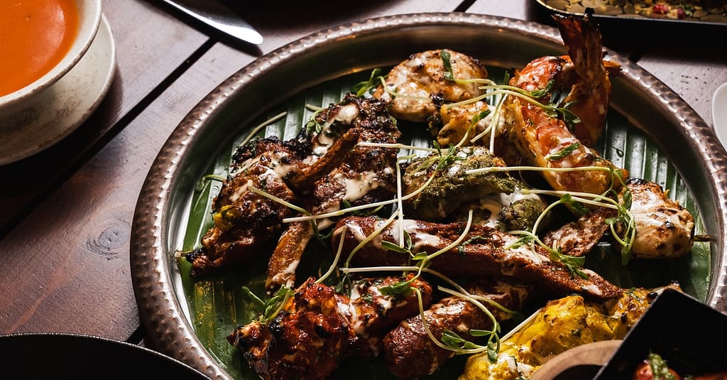 Delight With 100, 200 Or 300 To Spend Towards The Menu Abu Dhabi restaurants Shop Online at Dubai Trades 10