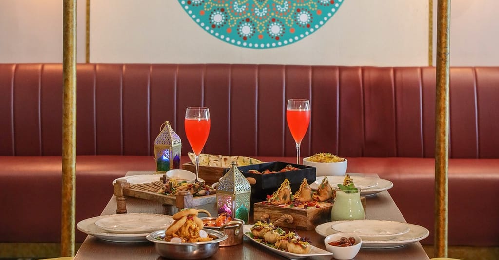 Delight With 100, 200 Or 300 To Spend Towards The Menu Dubai restaurants Shop Online at Dubai Trades 8