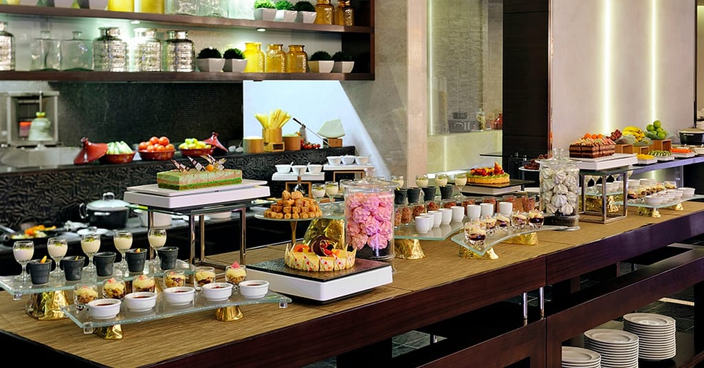 Dinner Buffet With Free-Flowing Beverages For 1 Child Or Upto 4 Adults Dubai restaurants Shop Online at Dubai Trades 5