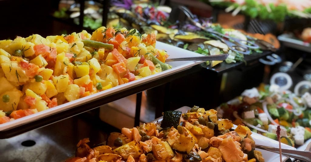 Dinner Buffet With One Soft Beverage (Pool Access) Dubai restaurants Shop Online at Dubai Trades 7