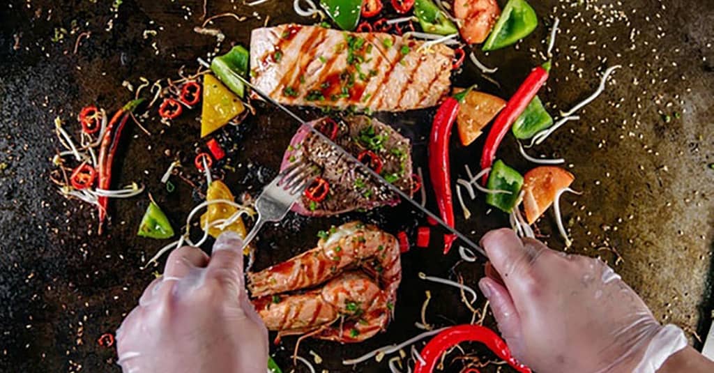 Dinner Buffet With Soft Beverages For One Child Or Up To 4 Adults Dubai restaurants Shop Online at Dubai Trades 8