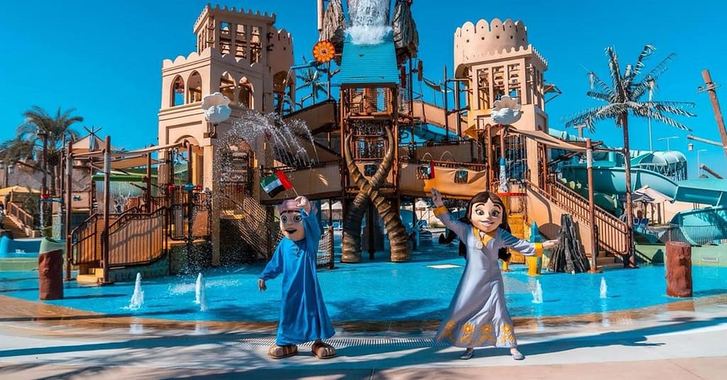 Dive With Fun: One Or Two Park Pass With Abudhabi Tour At Rs Tourism! National Deal activities Shop Online at Dubai Trades 15