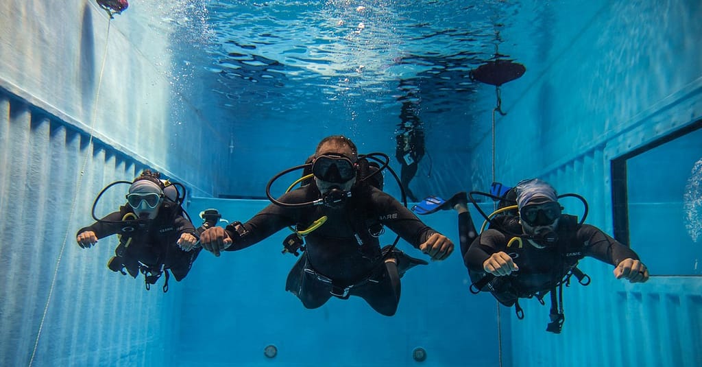 Diving Dubai activities Shop Online at Dubai Trades 11