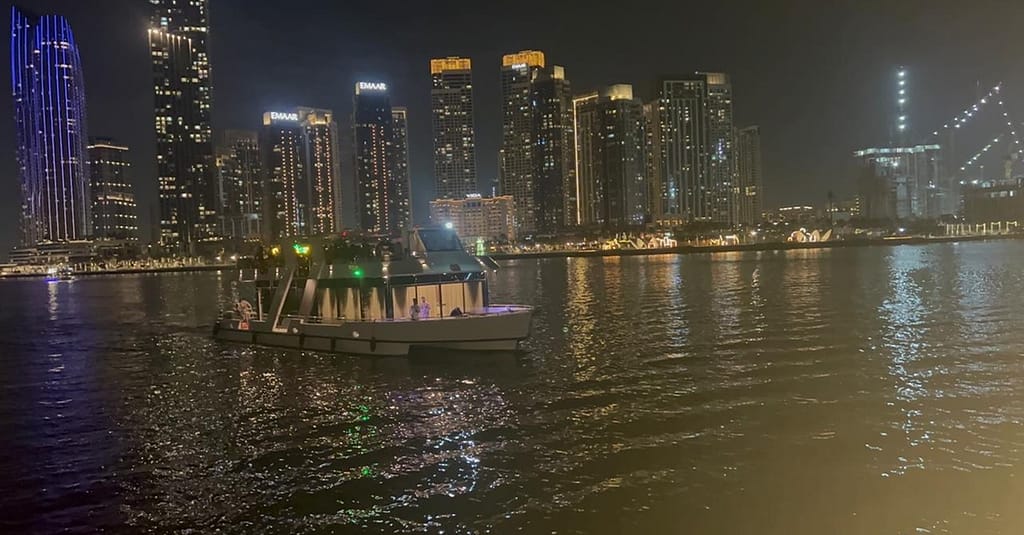 Dubai Canal Dhow Dinner Cruise With Soft Beverages And Live Shows Dubai restaurants Shop Online at Dubai Trades 6