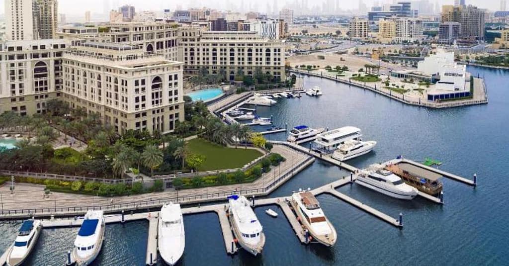 Dubai Canal Dhow Dinner Cruise With Soft Beverages And Live Shows Dubai restaurants Shop Online at Dubai Trades 2