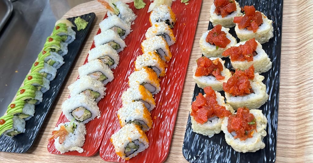 Eat All You Can Sushi For 1, 2, 4 Or 6 People Dubai restaurants Shop Online at Dubai Trades 10