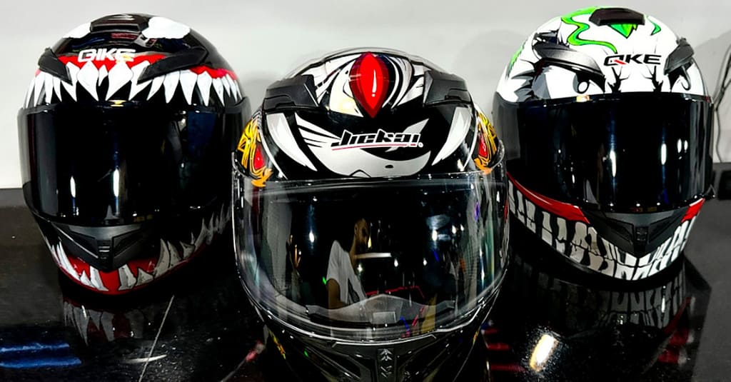 Electric Go-Karting: Thrill-Packed Racing Adventure For 1, 2, 4, Or 8! Sharjah & N. Emirates activities Shop Online at Dubai Trades 2
